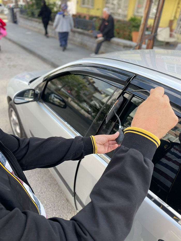 İkizdere Oto Kilitçisi